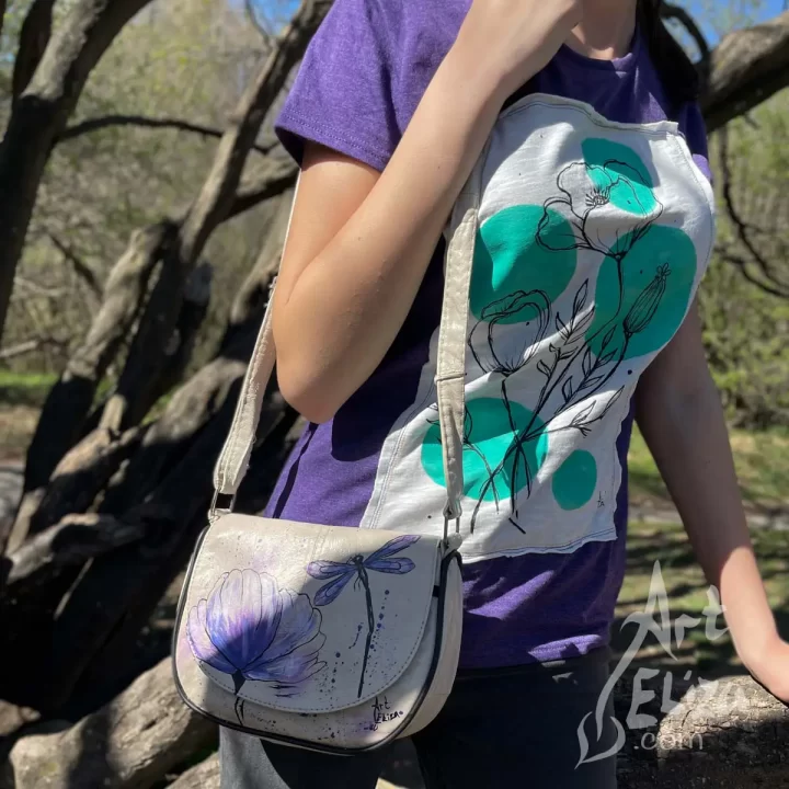 Ръчно рисуванa дамска чанта Водно конче от естествена кожа от ArtEliza сн.3